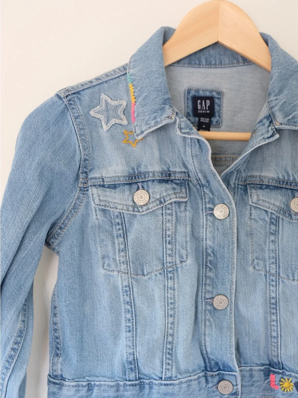 GAP light blue
